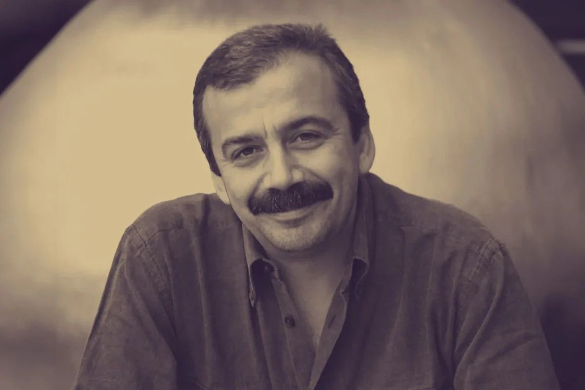 Naim156954's tweet photo. Saygı sevgi ve minnetle anıyorum. Mekanın cennet olsun. https://t.co/4fbkjjk3ni