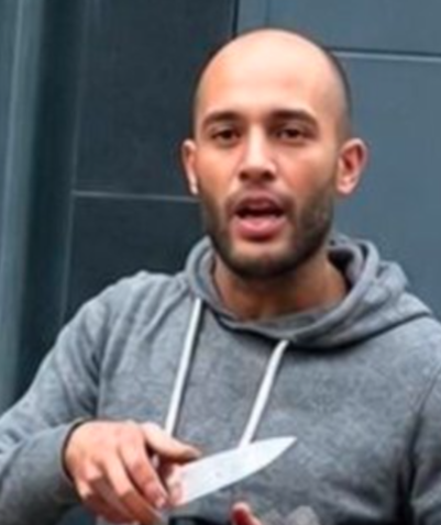 MollersPaul's tweet image. Esplugues de Llobregat #barcelona #attack 
#knife 

Why are there 2 different faces circulating?