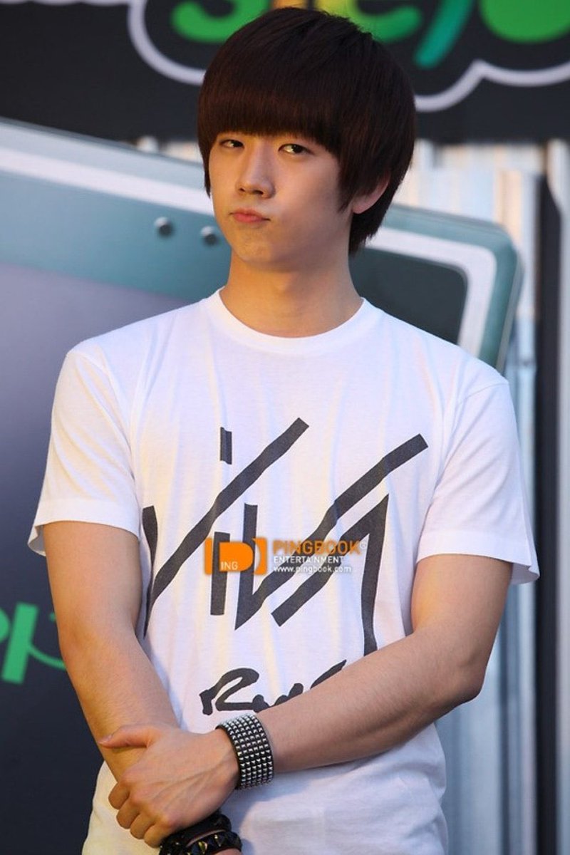 앙버터 tweet media