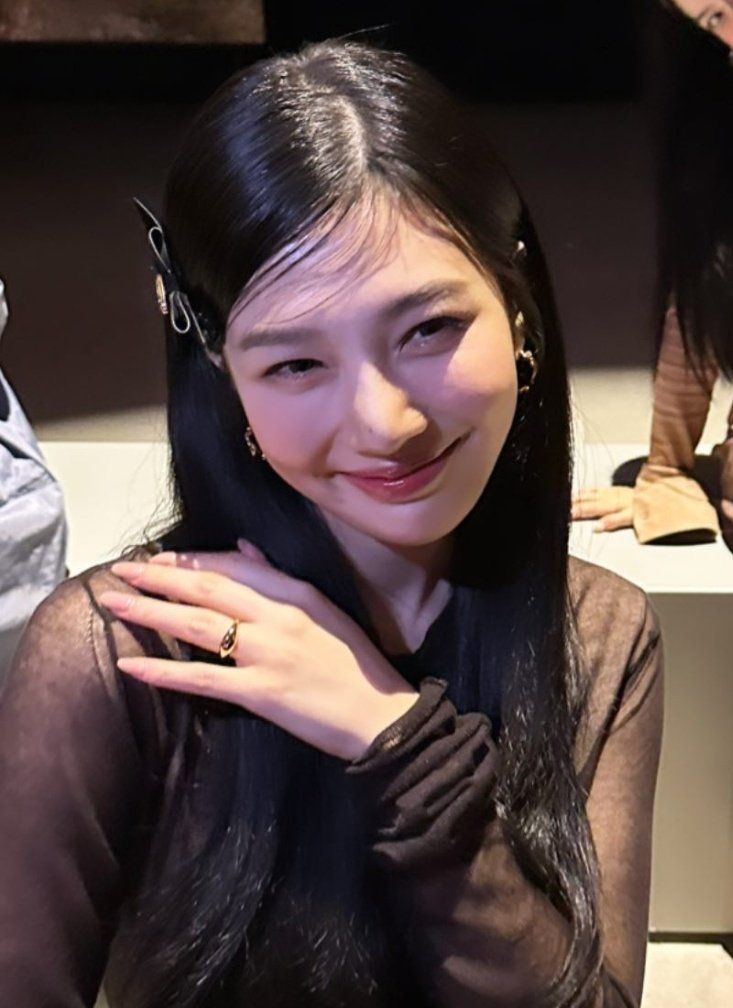 rvjoytime's tweet image. #JOY #조이 #레드벨벳 @RVsmtown