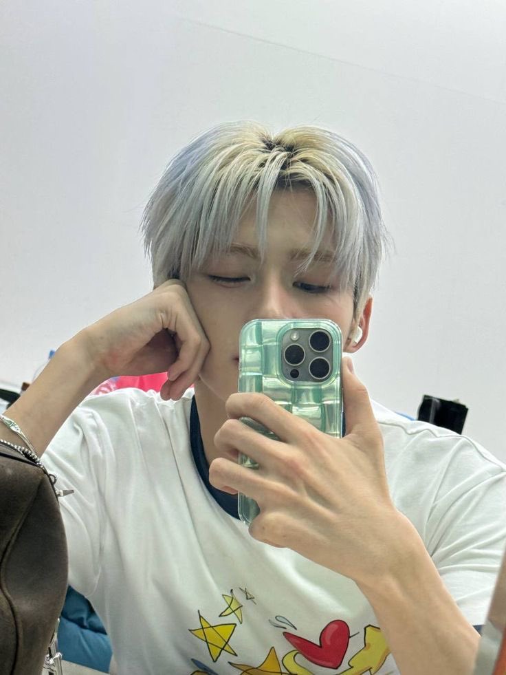 JH Oppa tweet media