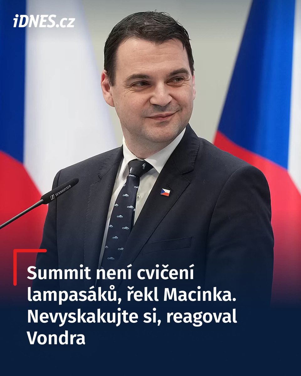 HolkazPrahy tweet media