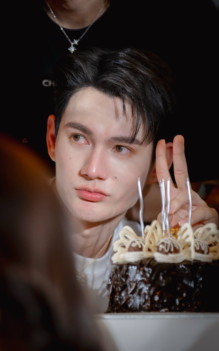 คัj ซojอู 강성우 🩷😗🩶 tweet media
