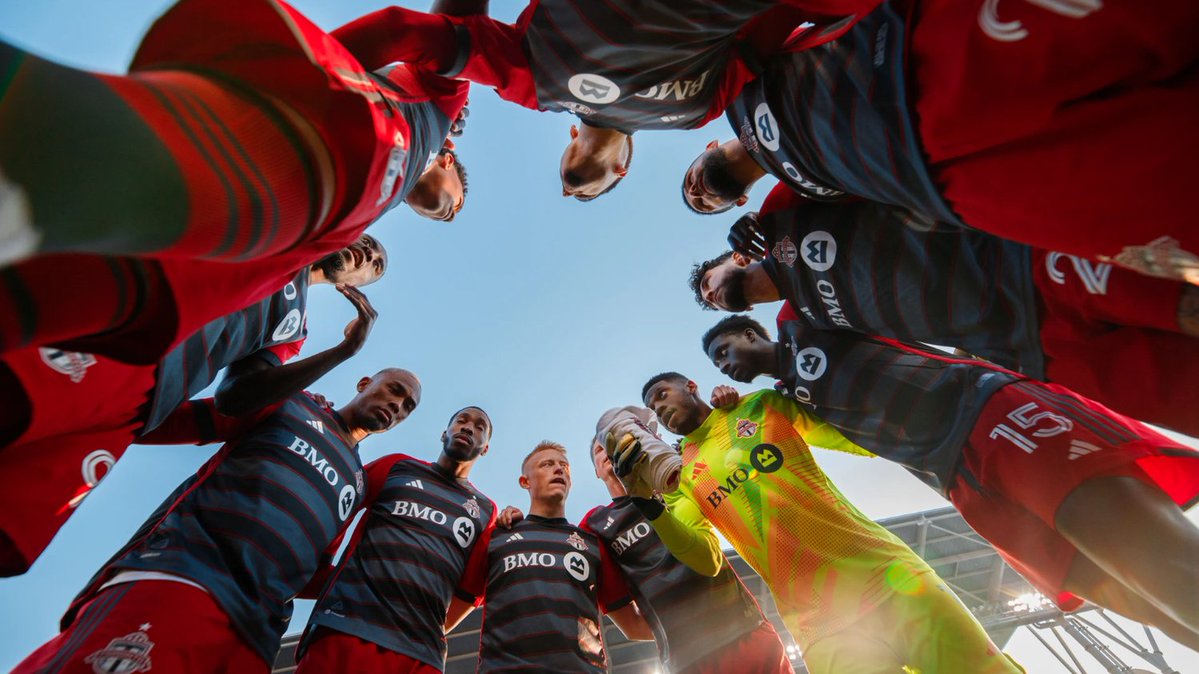 AFLToronto's tweet image. Missed yesterdays game? No worries, TFC is having another game this Tuesday! Don't miss out on an amazing opportunity to watch your favourite team all while giving back! 😇

Get your tickets now: 
am.ticketmaster.com/tfc/promotiona…

#GivingBack💙