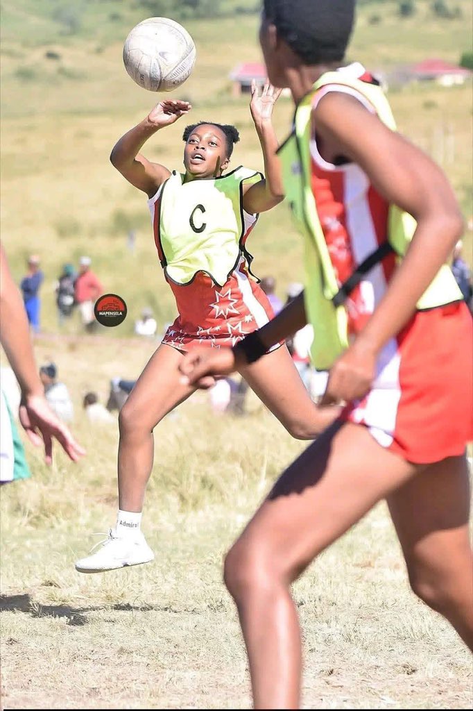 Thato01 tweet media