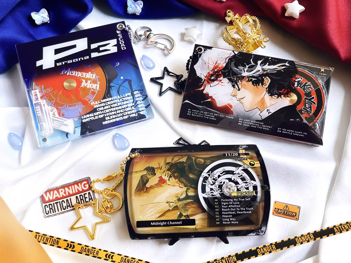 sel @ persona CD charms PO 📌 tweet media