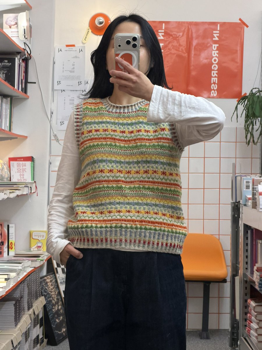 작은텃밭이있는사람(서점주인) tweet media