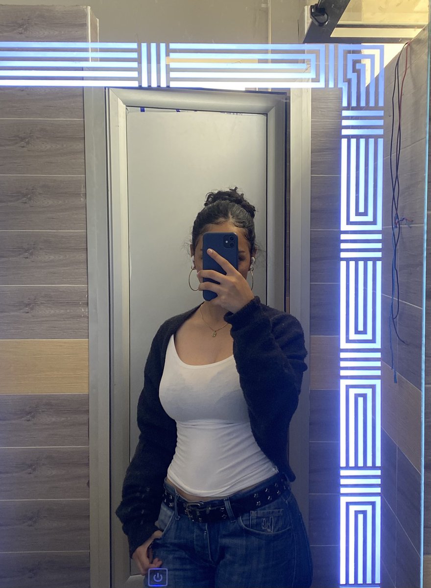 nana tweet media