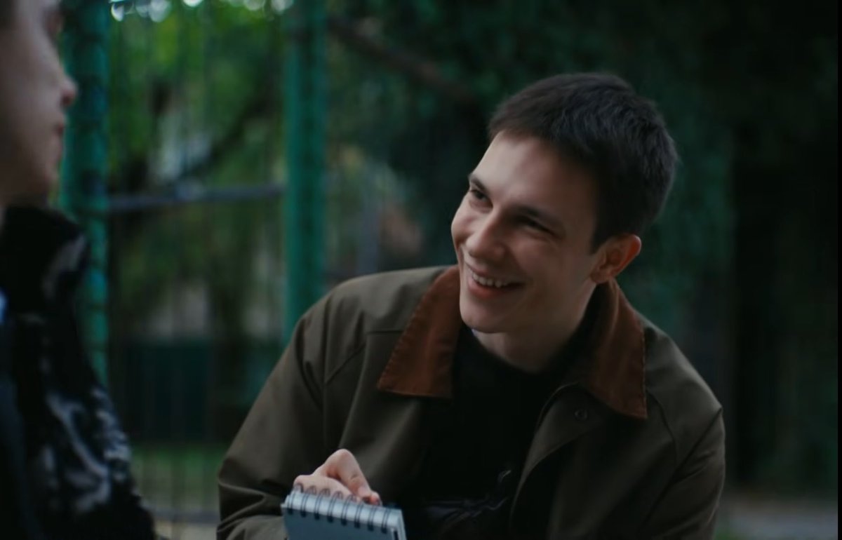 lepetitubatu's tweet photo. guys.... i'm in love with smiley ivan.... https://t.co/hYIkPjwopZ