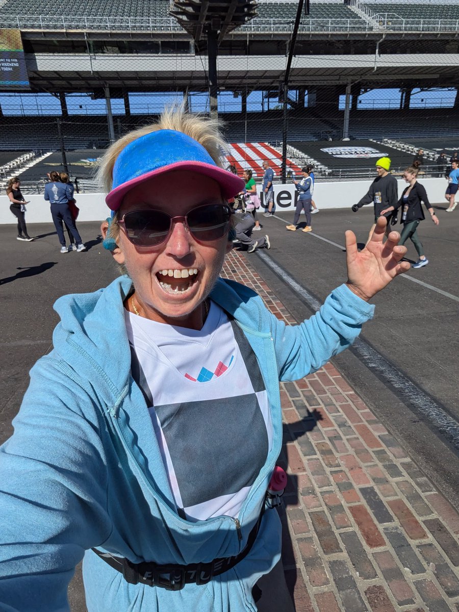 BrewNymph's tweet image. Oh, what a day! 🏁🏃🏻‍♀️ @500Festival #IndyMini #HalfMarathon = one amazing experience! 😎 Came up a bit short of my time goal, but lots of positives 😍 Truly one of the best #running events ever! 🏁 Will remember this forever! 😊 @500Festival : You rock! 😎🏎️🏃🏻‍♀️🏁