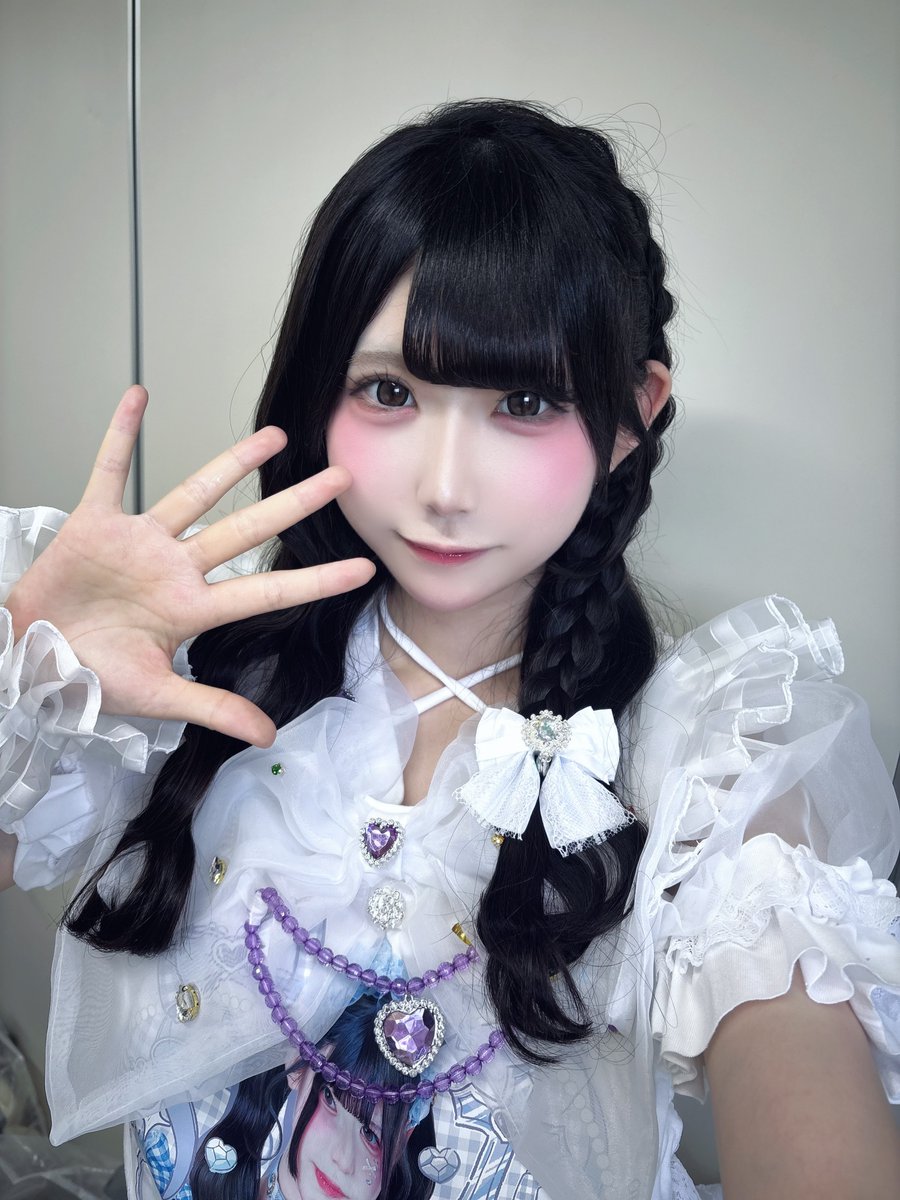 透明くりあ【iON!】 tweet media