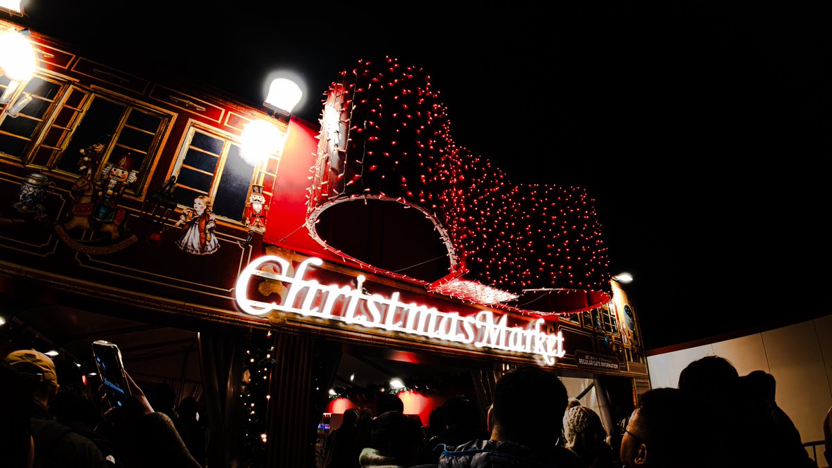 Takum1one's tweet image. 2025/12

📍神奈川-横浜中華街&amp;amp;赤レンガXmas Market
📸insta360 Ace Pro2

#YOKOHAMA #横浜 #Xmas #横浜中華街 
#insta360 #acepro2