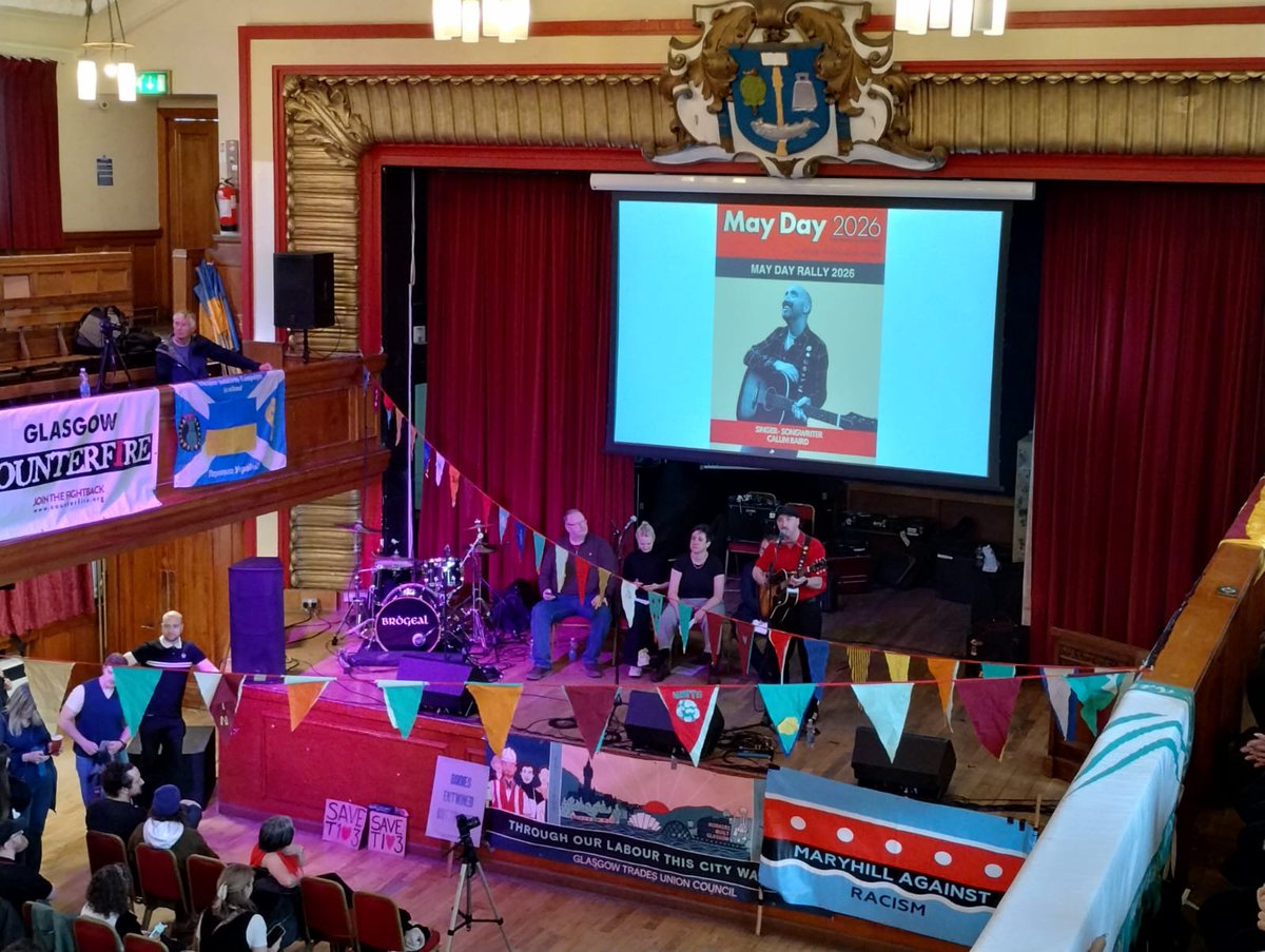 UkraineSol's tweet image. Good to see @USCScotland's flag highly visible at the Glasgow May Day rally!

#StandWithUkraine