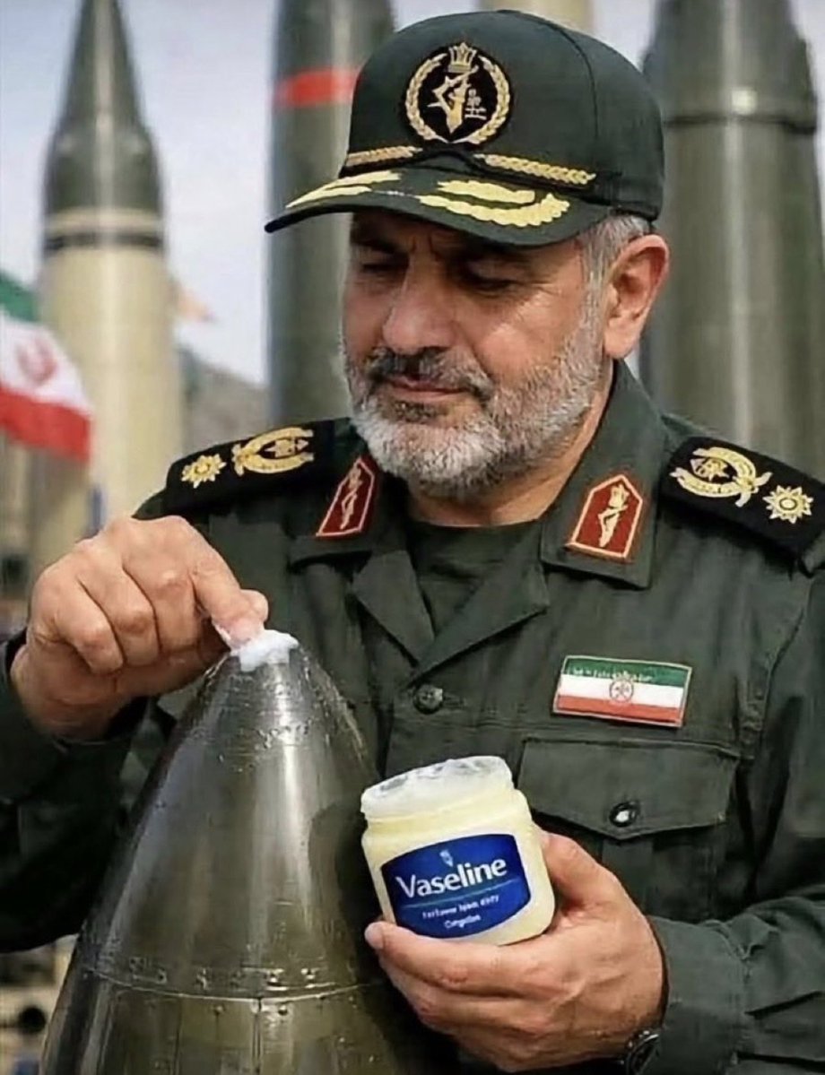 عابر سبيل tweet media