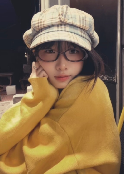 2handnl's tweet photo. Cf đêm hong https://t.co/SfgwgF79Px