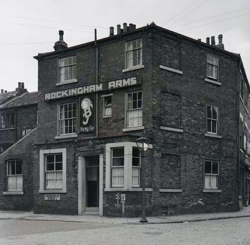 Billy Morris, Leeds Books tweet media
