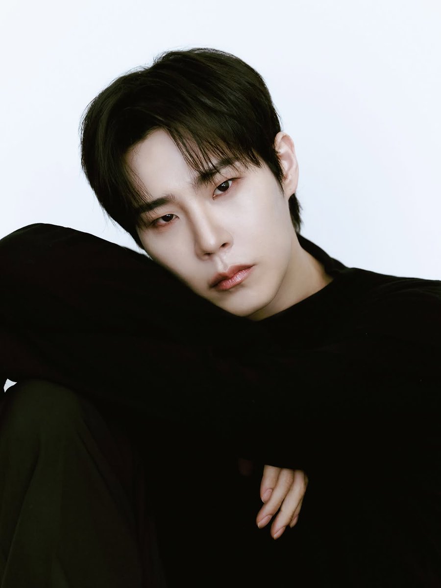 너룽 tweet media
