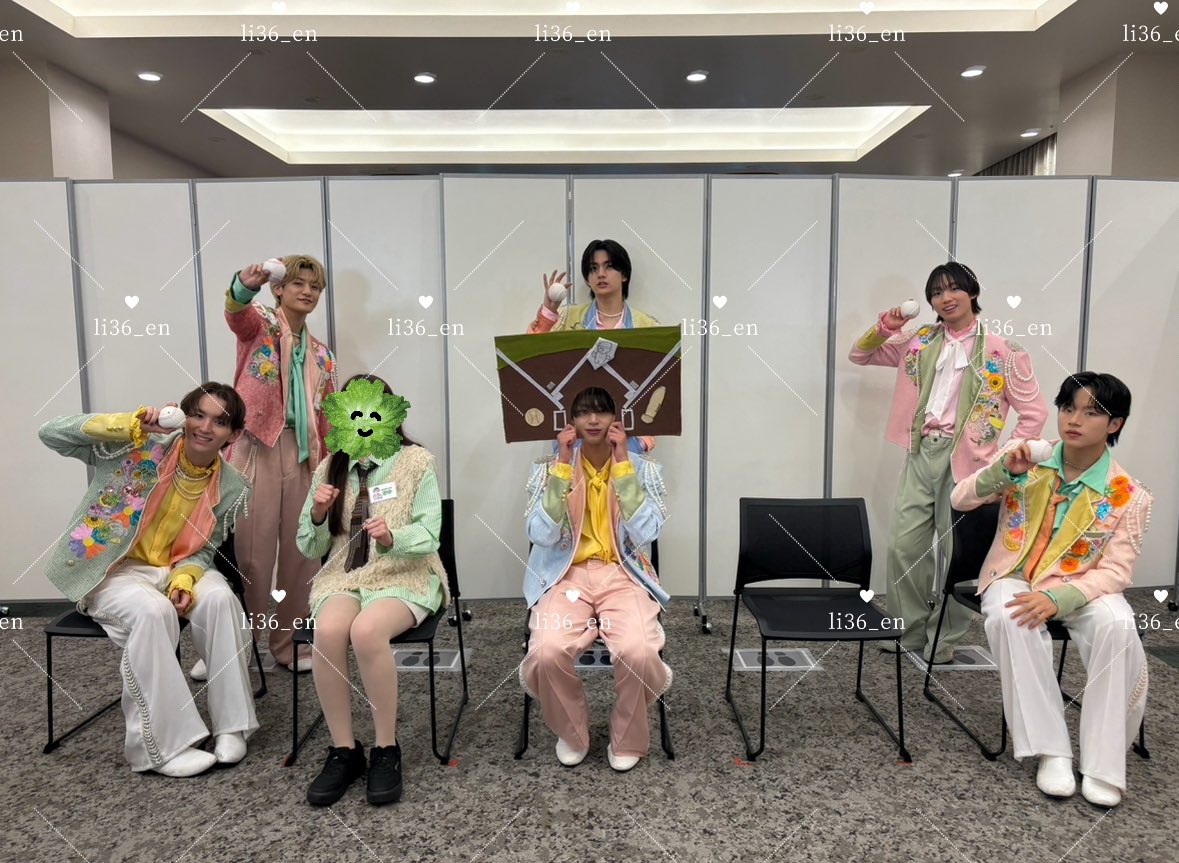 ま tweet media