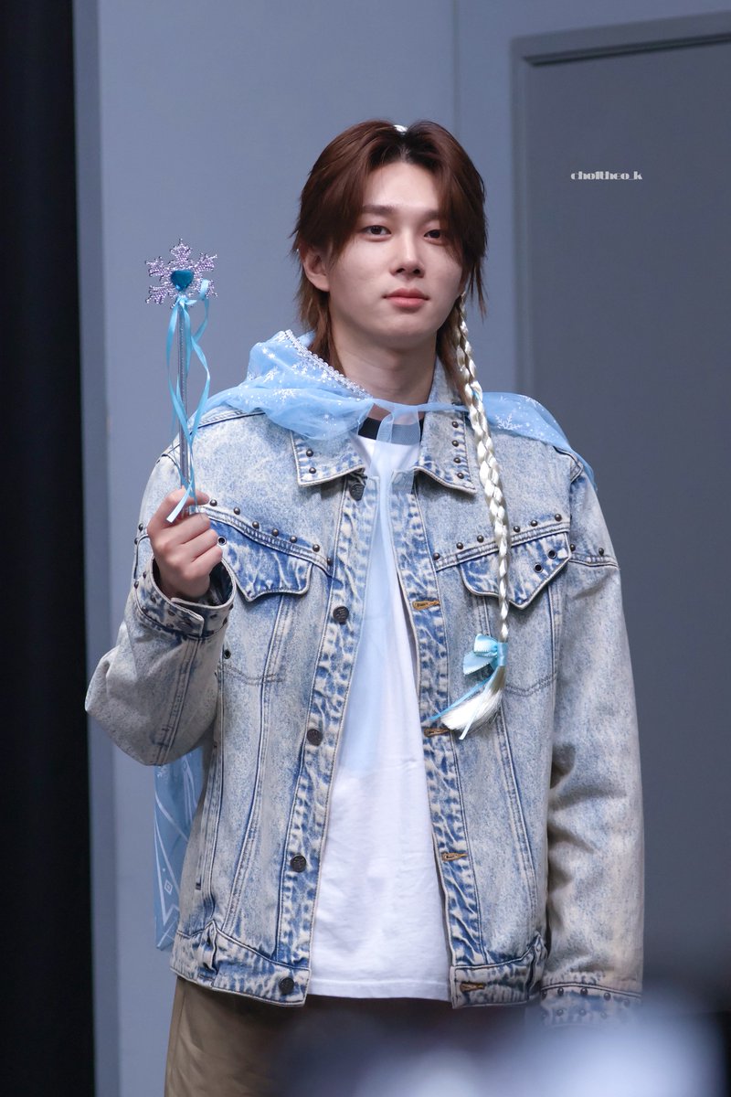 cho1theo_k's tweet image. 260425 KNPOPS

❄️🥐🧸

#P1Harmony #피원하모니 #UNIQUE 
#테오 #기호 #지웅