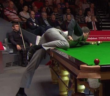 Vince_WuEdit's tweet photo. Ppl expect too much from his design when billiard players are just performative to look hawt and classy at the same time https://t.co/KkCMA5HRuO