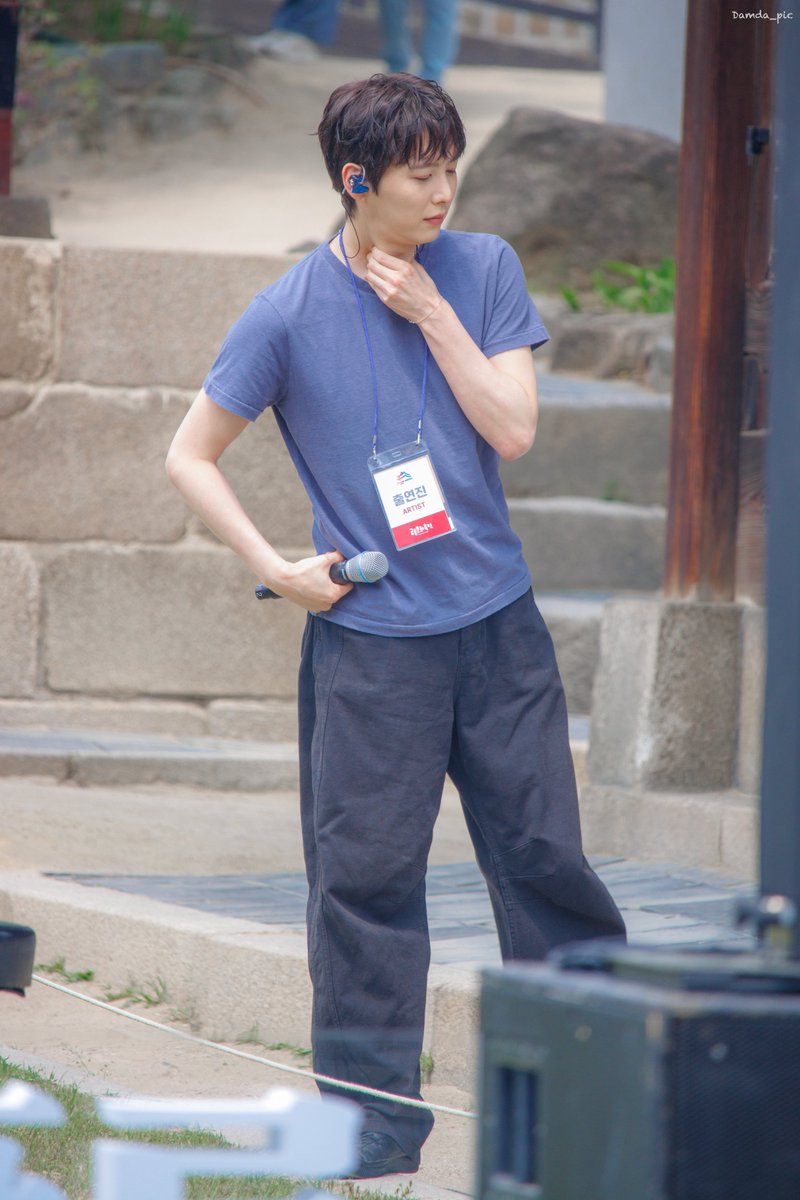 Damda_pic's tweet photo. 260502 궁중문화축전 ‘덕수궁 풍류’

Aux 리허설 

공연 전 몸풀기!

보컬 이태이

#이태이 #억스 https://t.co/m4lyAlpmJW