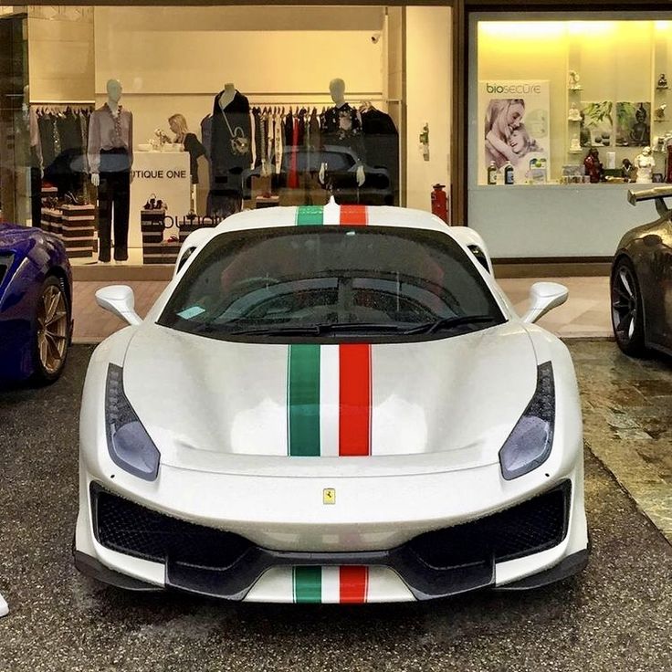 ItaliAuto's tweet image. #Ferrari  🇮🇹  488 Pista