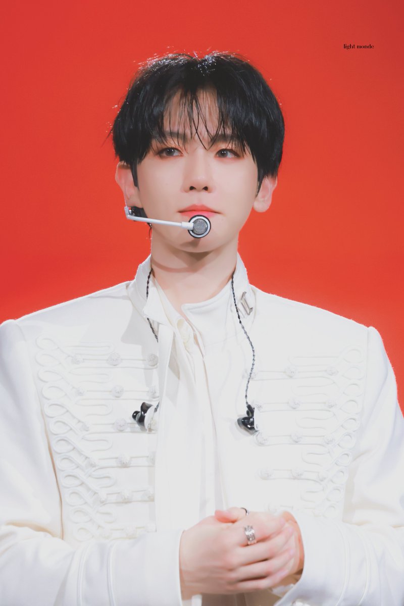 lightmonde56's tweet photo. 260426 #백현 #BAEKHYUN #ベッキョン @B_hundred_Hyun https://t.co/7dD9bJiDun