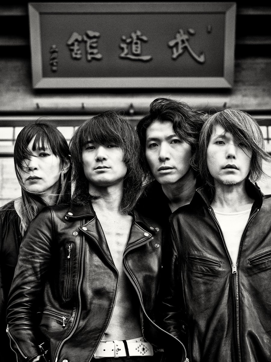 afoc_official's tweet photo. 【日本武道館公演 生配信】

本日！
a flood of circleの日本武道館公演をU-NEXTにて独占生配信します！
会場に来れない方は是非🙇
詳しくは▷https://t.co/oEez899gV5

#AFOC日本武道館への道 https://t.co/us1DqXDHYI