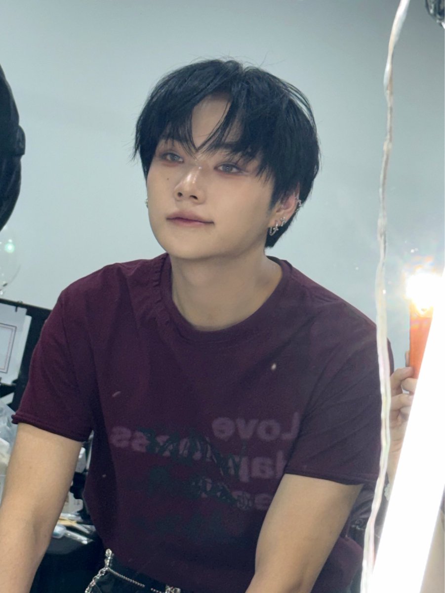 랑 tweet media