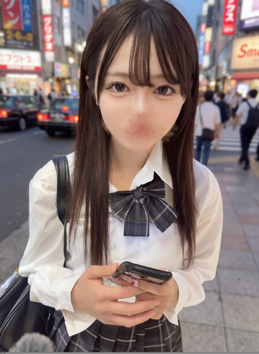 LOK NOTE tweet media