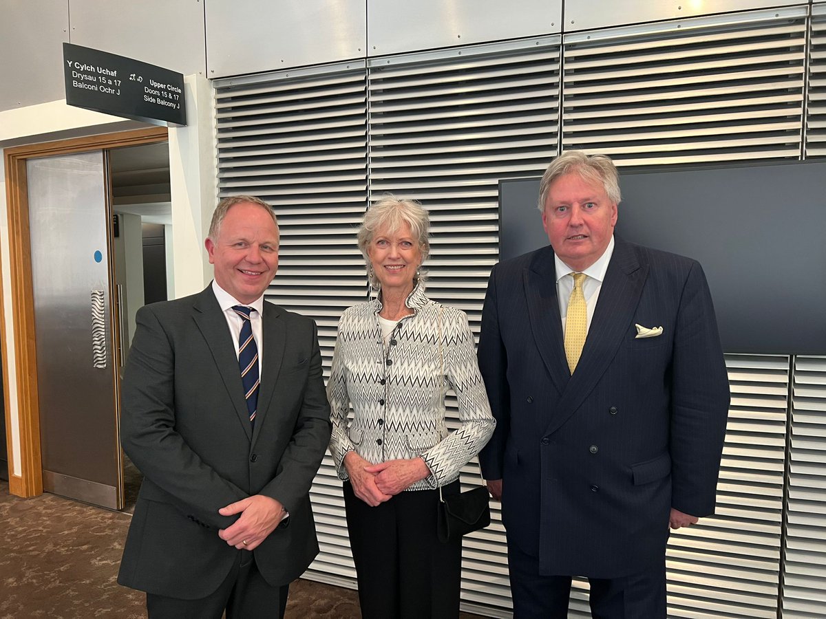 ConsularWales's tweet photo. Nigel Payne President DL (Slovakia🇸🇰) Delighted to attend a truly magnificent evening with Col David Barringer MVO, MBE Royal Corps of Army Music &amp; HMLL West Glamorgan Louise Fleet &amp; Fellow Consul of Poland🇵🇱 in attendance. https://t.co/qx2UAOJgw3