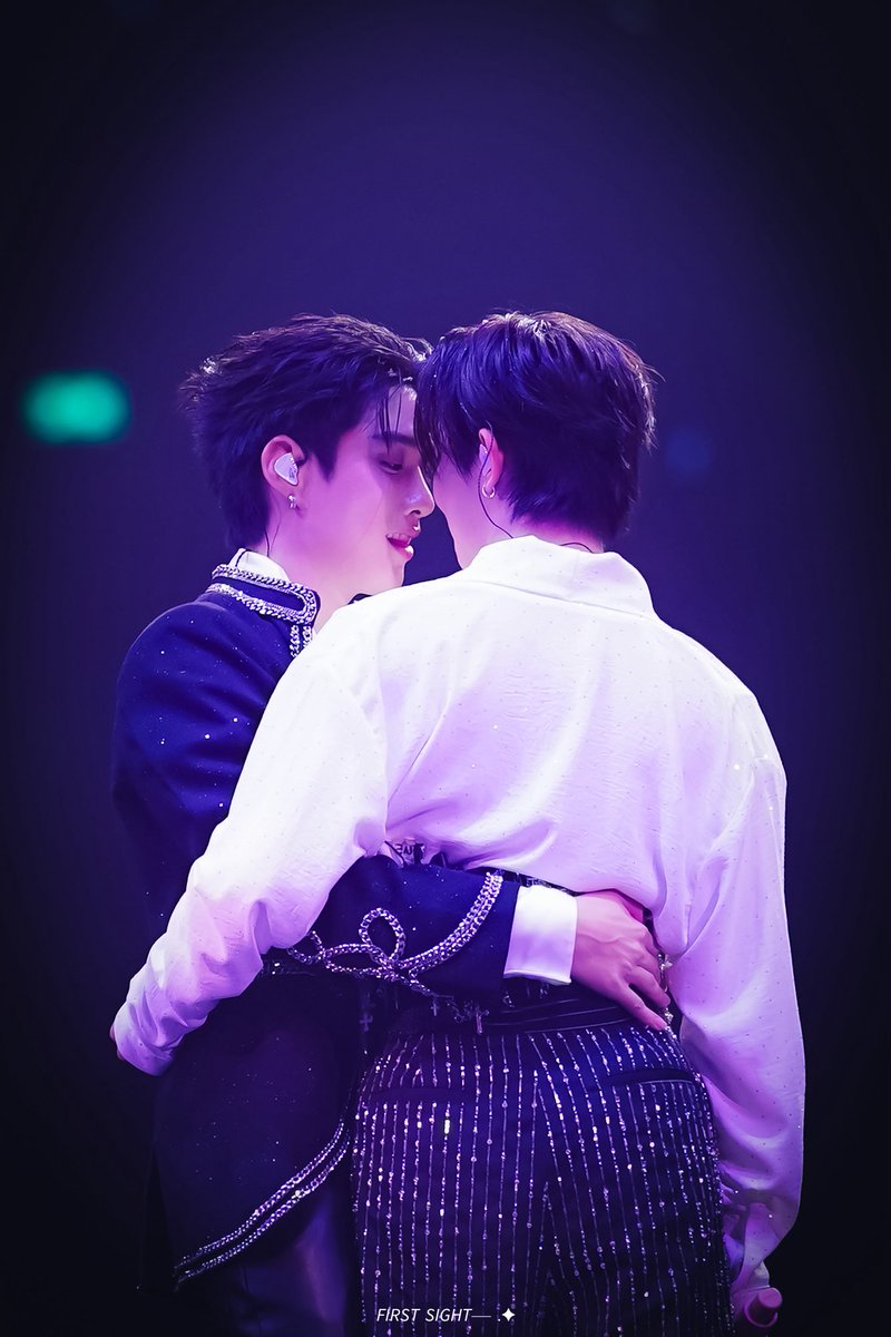 𝘍𝘐𝘙𝘚𝘛 𝘚𝘐𝘎𝘏𝘛── .✦ tweet media