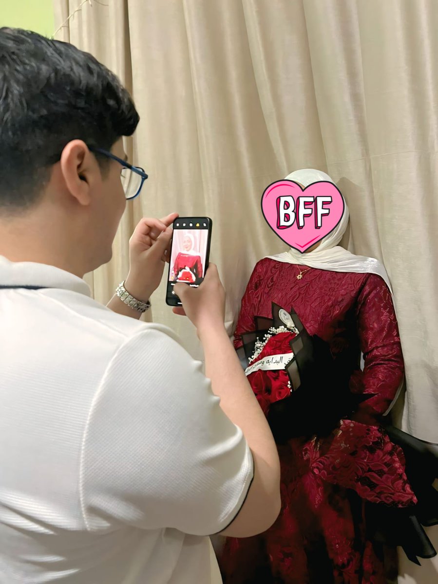dinaaa129's tweet photo. usually i hate men but this one is ok😂♥️💍 https://t.co/XScoGa1rDT