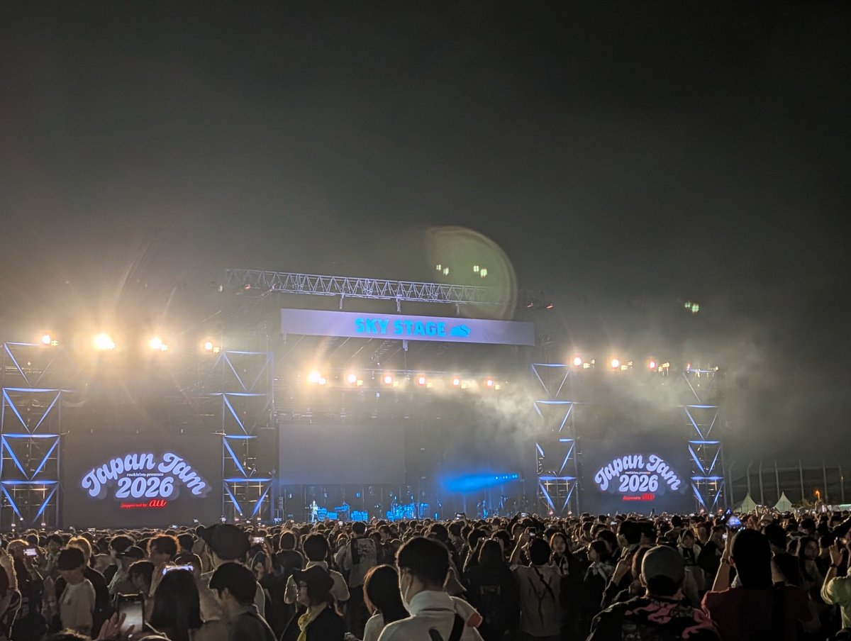 d_yu1025's tweet photo. JAPANJAM5/3
アジカンでアフターダーク聴けたのとsumikaでオガリンのMAGIC,ツインVoのふっかつのじゅもん聴けたのが良かったなー
あとanoが初めて聞いてめっちゃ良かった https://t.co/bUSni0Hsjh