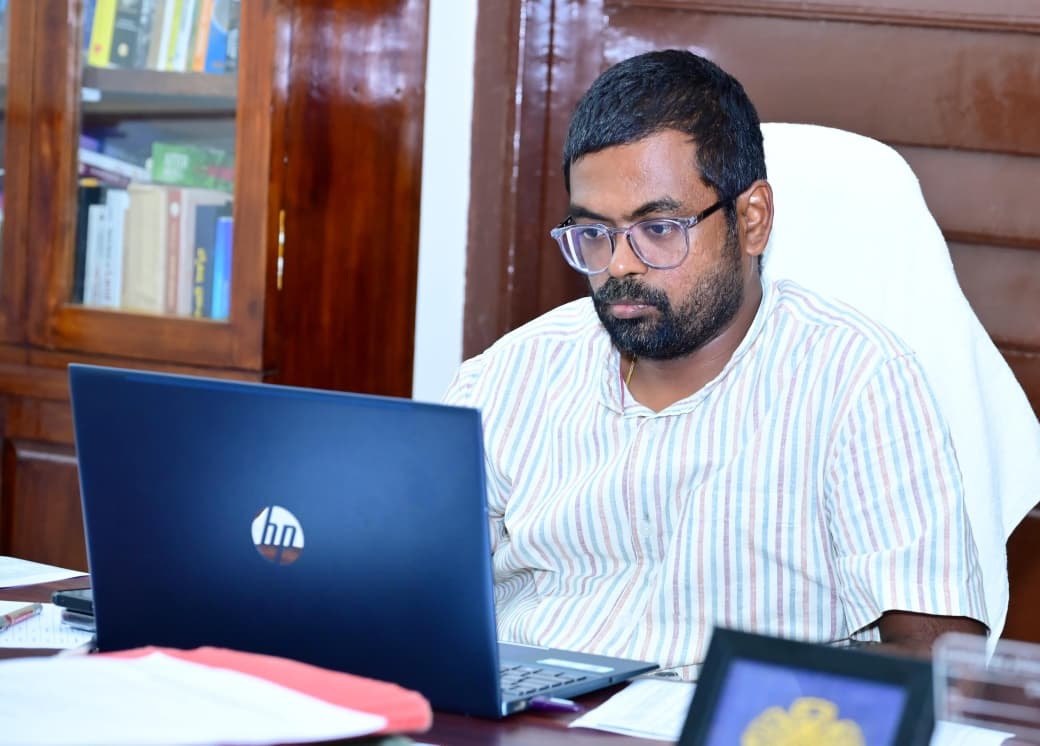 Collector, Krishna tweet media