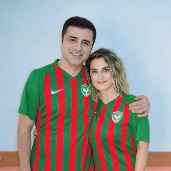 Dılda tweet media