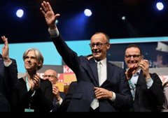 KhaleesiTG93's tweet image. @POTUS a raison...
#Ukraine #Nazis de @ZelenskyyUa et #Allemagne #Nazis de @_FriedrichMerz @vonderleyen