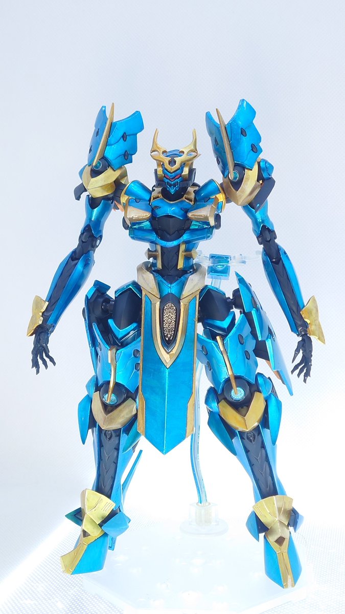 samekaze's tweet photo. 副腕作るの疲れたよー
νガンダムのフィン・ファンネルといい勝負だ
＃イカルガ
＃ナイツ＆マジック https://t.co/AXToIYBgBL