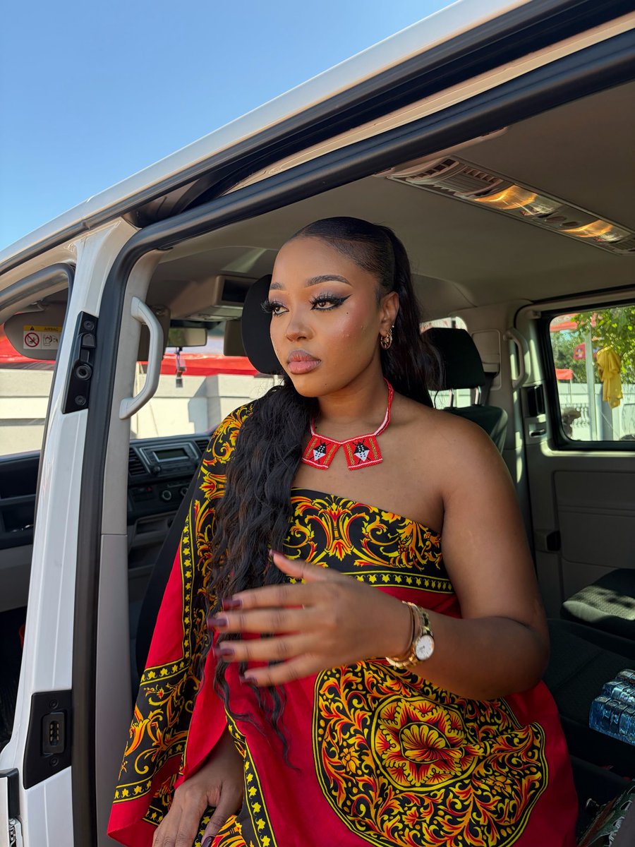 A little Swati, a little Pedi🤭…