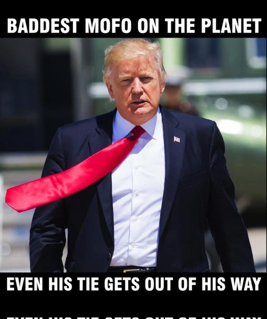 Navy_Lady_45's tweet image. I can't stop laughing at this! 
😂  😂  😂  😂  😂  😂  😂  😂

I love that we finally have a strong President! #USA 🇺🇸
