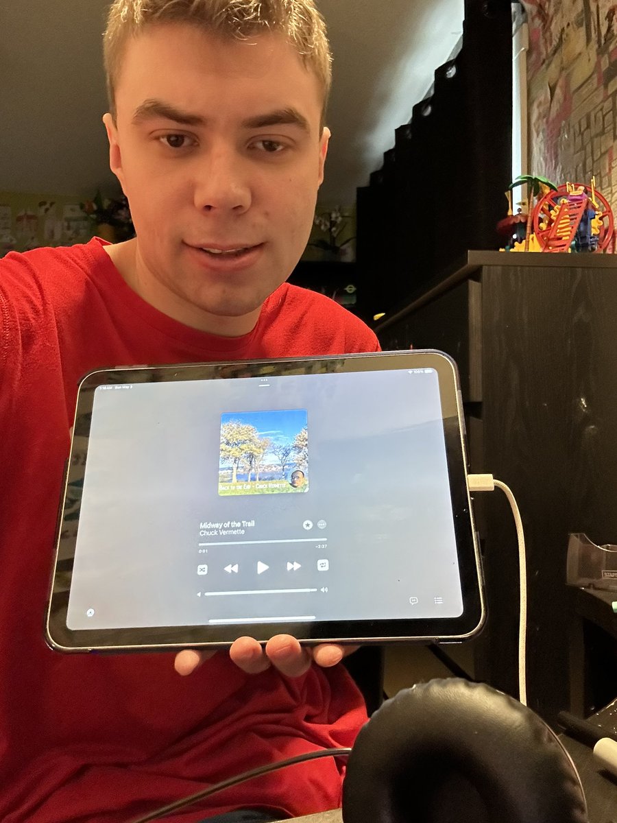 BMcNallie's tweet image. Paxton and Iqaluit and Apr 19, 2026 and Yellow and Midway of the Trail Chuck Vermette Back to the End #AutismAwareness #SPACHS