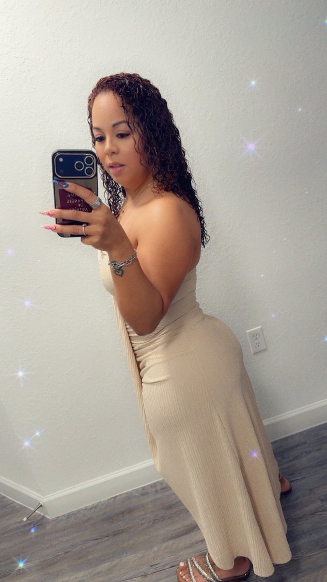 XoEmberRedXo 🇩🇴🍍 tweet media