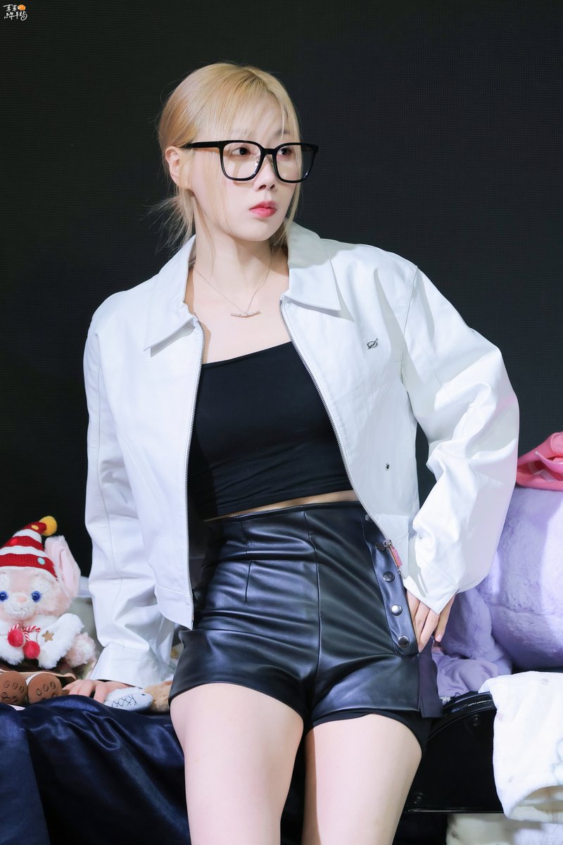 ✏️] Handong no fansign Green Universe Music era 'JUSTICE' (16/08