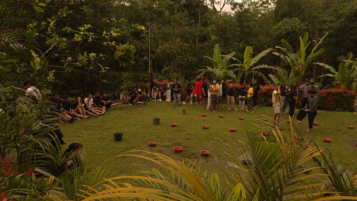 naCw🅰️ tweet media