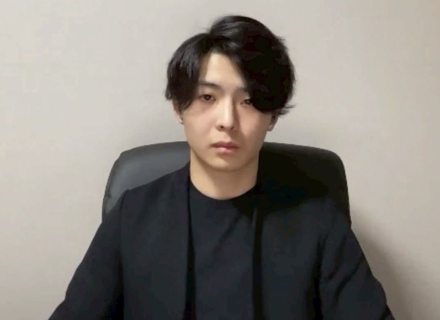 りんた tweet media