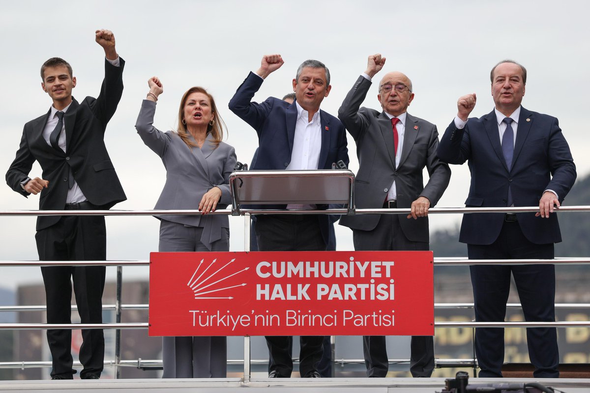 Özgür Özel tweet media