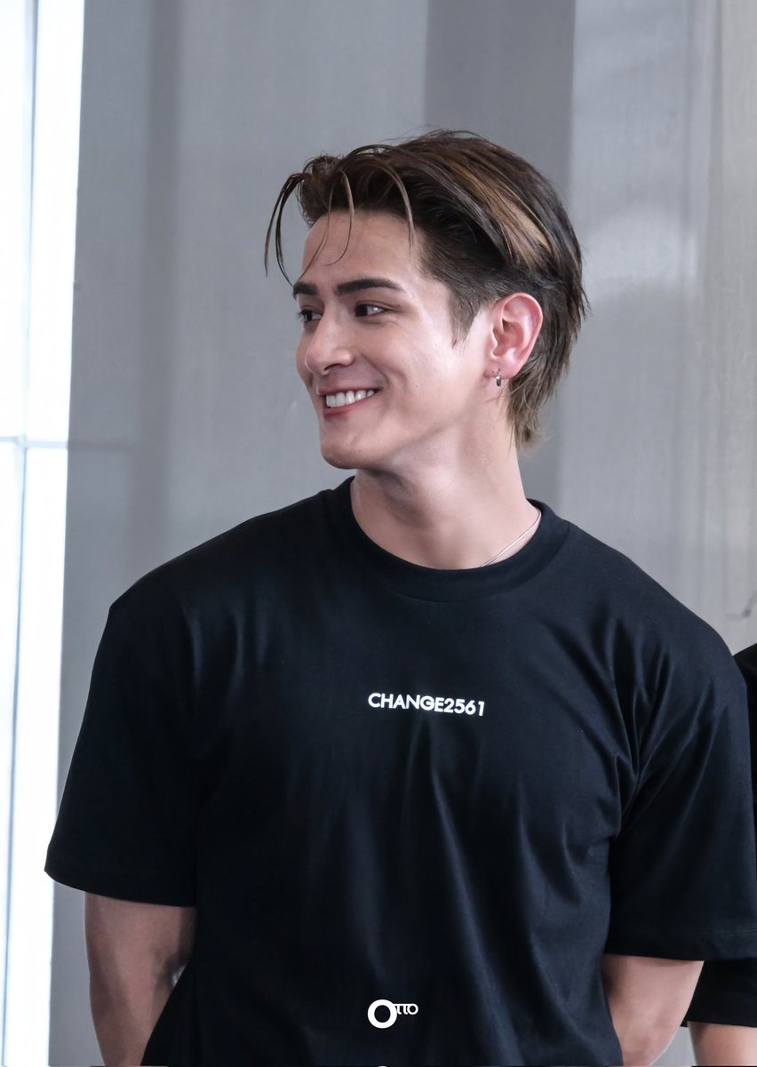 otto_officialTH's tweet photo. มุมซ้าย มุมขวา มุมไหนก็หล่อคั๊บบบ 😎

THE CROW CLUB CHANGEFANDAY

#CHANGEFANDAY2026

[@ottotkwp , #ottotkwp] https://t.co/P9Xud8SlXN