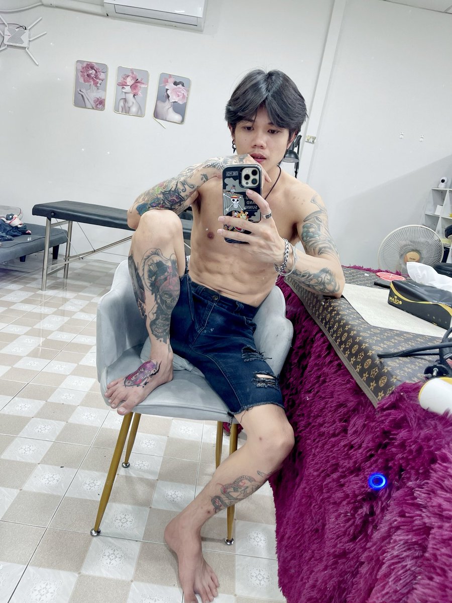 ต้าวนกฮูก tweet media