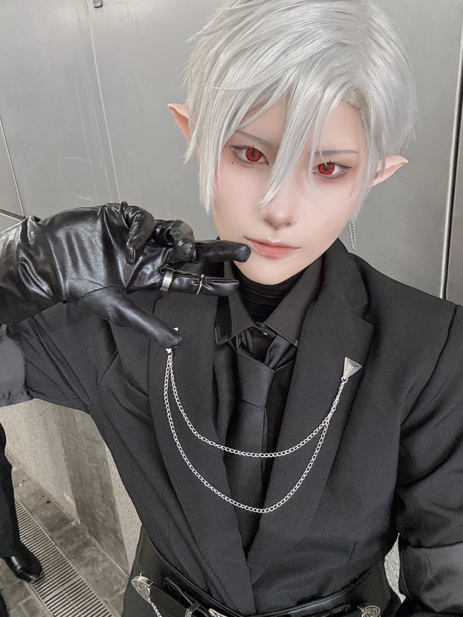 ao_natsuyasumi1's tweet photo. ※cos
#道頓堀コスプレ祭 お疲れ様でした！
#CDEFステージ 【エエやん】で出演させて頂きました🎲
いつもメロ〜！って悶えている方達とビジュエエやんできてﾊﾜﾊﾜしました😌💖
ﾒﾁｬ楽しかったー！！ありがとうございました✨
#とんぼりでエエやん https://t.co/gcG6mzQXBC