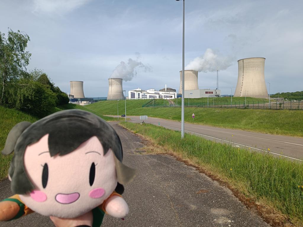 gravelines_'s tweet photo. Centrale Nucléaire de Chinon https://t.co/KFuiA3IUlO